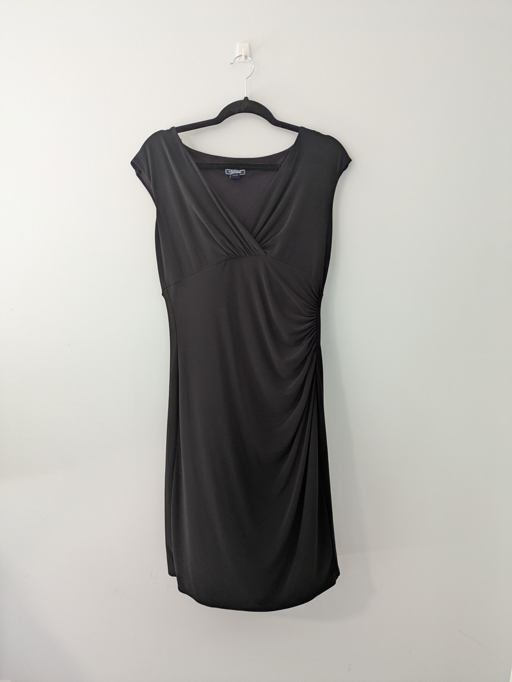 American Living Black V-Neck Side Ruched Midi Dress